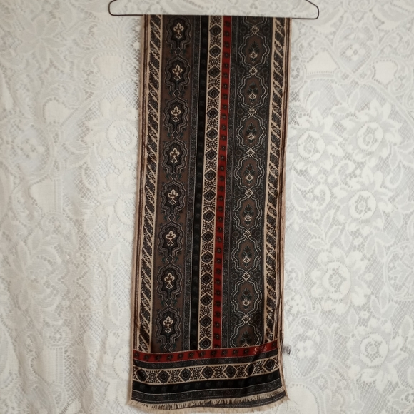 Vintage 100% Silk Scarf Oblong Floral Boho Multi Printed Echo Club 7 - Picture 8 of 9